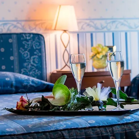 Hotel Da Otello Marta